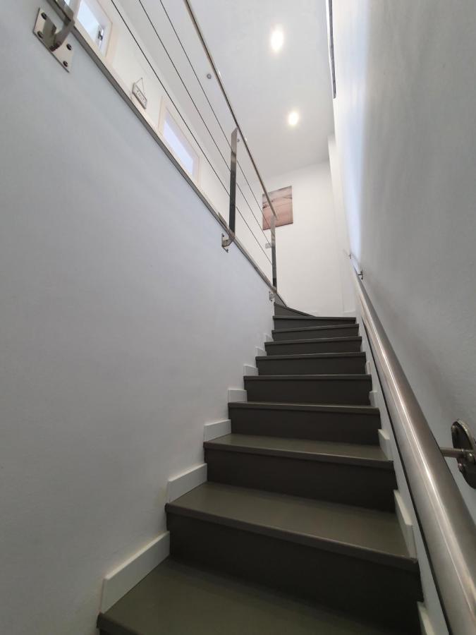 Moderno Duplex Comfort Roses Kültér fotó