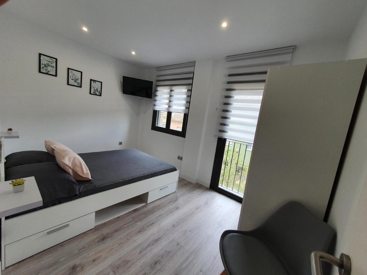 Moderno Duplex Comfort Roses Kültér fotó