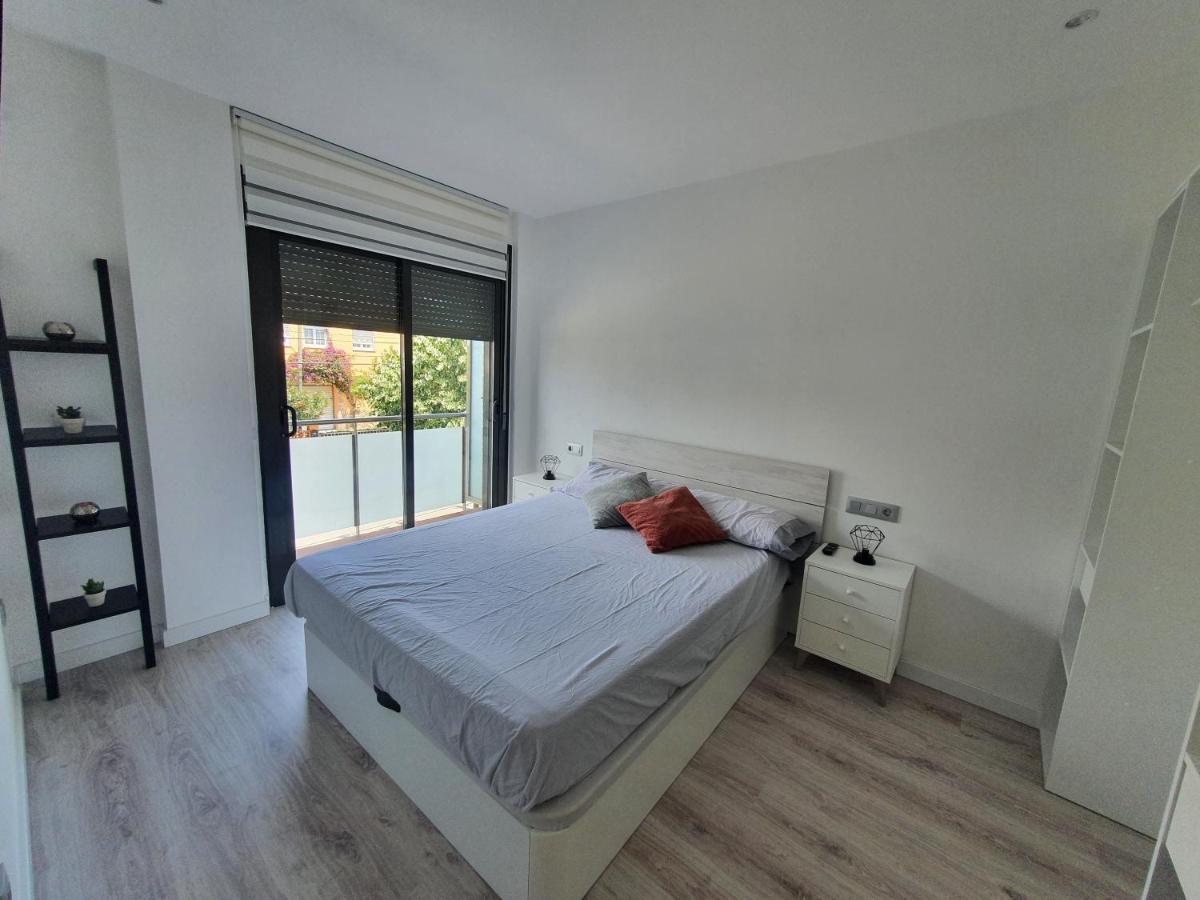 Moderno Duplex Comfort Roses Kültér fotó